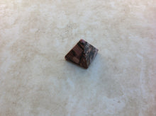 Load image into Gallery viewer, Jasper Pyramid