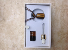 Load image into Gallery viewer, Tiger eye Essential Oil Bottle Pendant