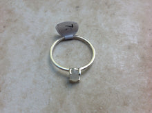 Load image into Gallery viewer, Moonstone Ring size 7