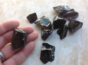 Obsidian Rough Cut