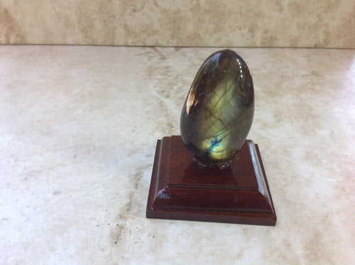 Labradorite Stand-up