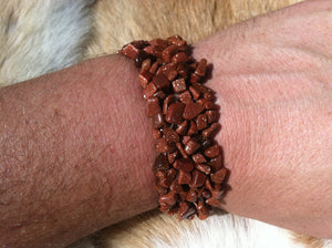 Gold-stone tumbled stone bracelet