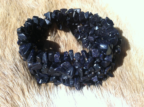 Blue gold stone tumbled stone bracelet