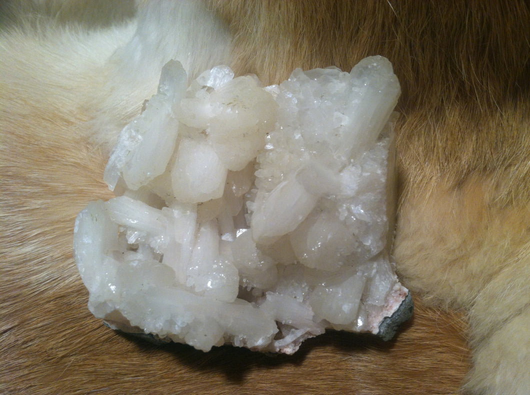 Apophyllite and Stilbite crystal mineral specimen