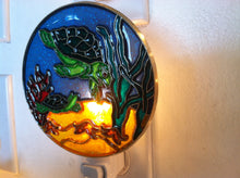 Load image into Gallery viewer, Sea Turtle Night Light  4 watt  on/off switch