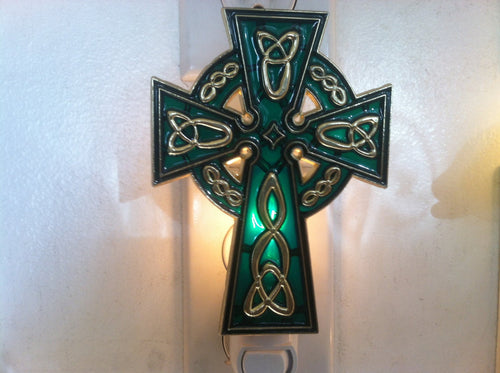 Celtic cross Night Light  4 watt  on/off switch