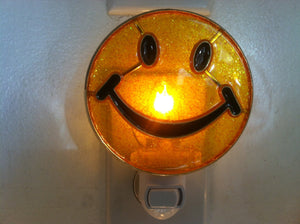 Happy Face Night Light  4 watt  on/off switch