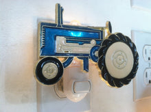 Load image into Gallery viewer, Tractor Night Light with  4 watt  on/off switch