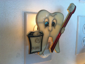 Dentist Floss Toothbrush Night Light with  4 watt  on/off switch