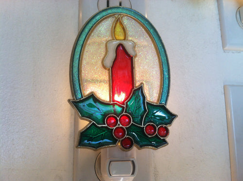 Christmas Candle with Mistletoe night Light with  4 watt  on/off switch