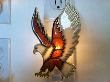 Load image into Gallery viewer, Eagle Night Light with  4 watt  on/off switch